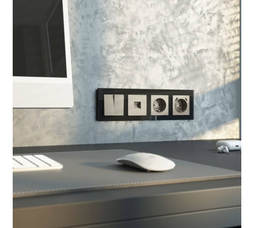 Розетка с заземлением и со шторкой и 2хUSB type A и C, без рамки Werkel дымчатый W1271704