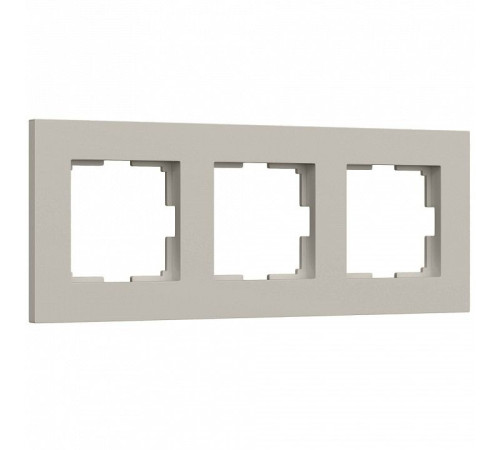 Рамка на 3 поста Werkel W0032917