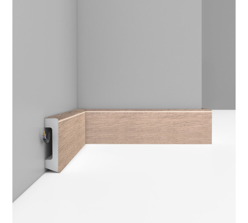 Плинтус напольный DECOMASTER D234-83 DM 58х16х2400 мм D234-83 DM