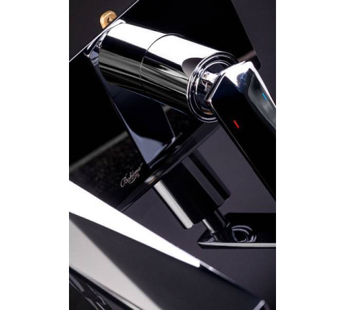 Смеситель для ванны Boheme Venturo с душевым гарнитуром хром глянцевый 373