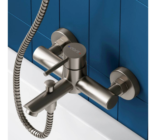 Смеситель для ванны и душа Dorff Logic нержавеющая сталь D3010000SS