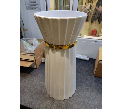 Раковина напольная Oasis Plisse 44х95 см без отверстия с донным клапаном и сифоном золото/белый 0PI440CEOR