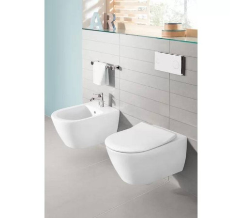 Унитаз подвесной Villeroy & Boch Subway 2.0 безободковый с сиденьем SlimSeat микролифт 5614R201