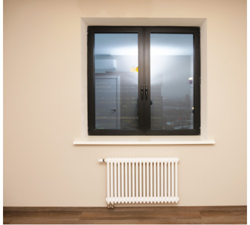 Трубчатый радиатор Arbonia 3057 12 секций нижнее подключение 3057/12 N69 твв RAL 9016