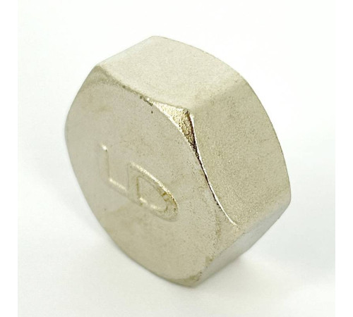 Заглушка латунная LD Pride 3/4 ВР никелированная 67.504.20