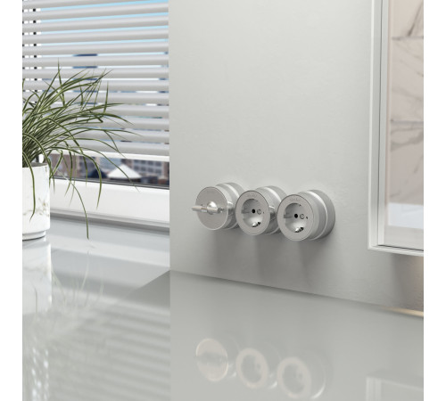 Выключатель на 4 положения двухклавишный Vintage серебро матовый/хром W5822054