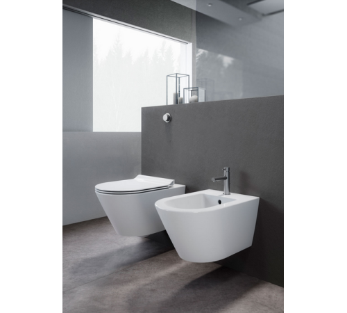 Унитаз подвесной GSI KUBE X 550x360 мм Genius Flush с крепежом белый глянцевый 9413FR511