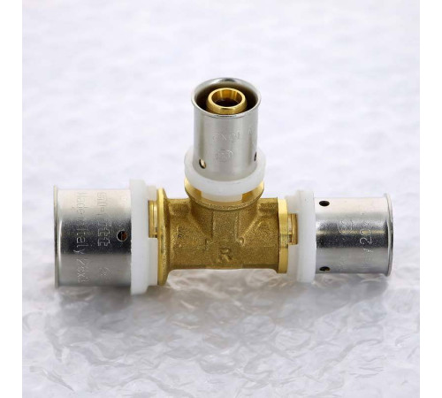 Тройник пресс Uni-Fitt 26х16х20 мм 706G8670