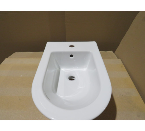 Биде подвесное GSI Kube X 550x360 мм с отверстием под смеситель без крепежа 9465111