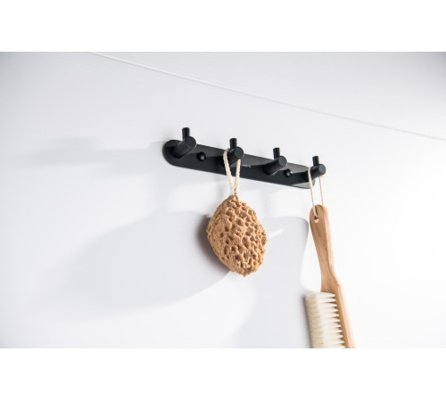 Планка с 4 крючками Aquanet Europa матовый черный AQ4123MB