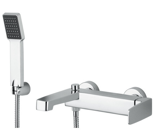 Смеситель для ванны M&Z New Geometry с душевым набором хром NGM00500