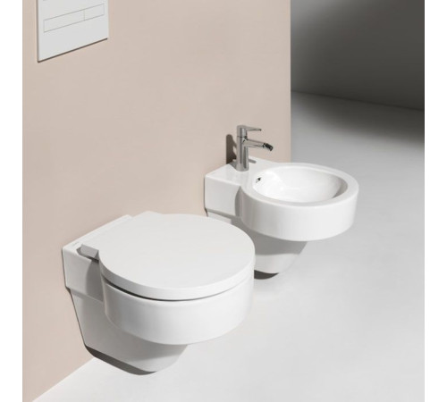 Унитаз подвесной Laufen Val безободковый белый 8.2028.1.000.000.1