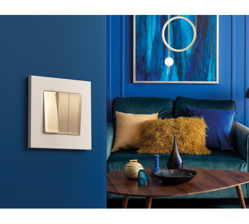 Рамка на 3 поста Ambrella Volt Qubi AF250333