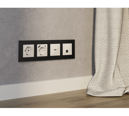 Розетка Ethernet RJ-45 и со шторками, без рамки Ambrella Volt ALFA MA332005