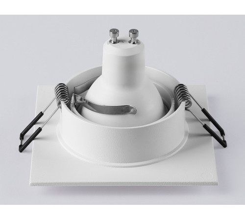 Встраиваемый светильник Ambrella Light TN TN102743