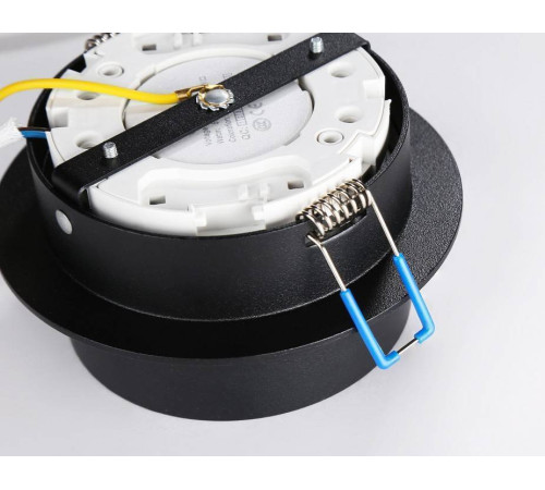 Встраиваемый светильник Ambrella Light TN TN5213