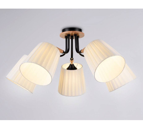 Потолочная люстра Ambrella Light TR TR4733