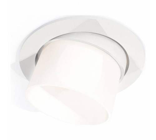 Встраиваемый светильник Ambrella Light XC XC7651085