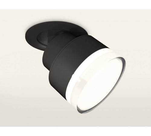 Спот Ambrella Light XM XM8102528