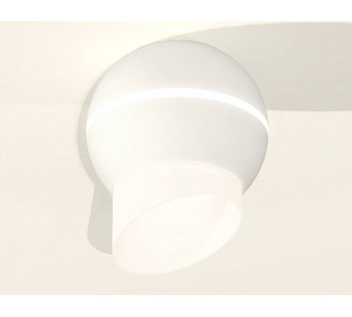 Накладной светильник Ambrella Light XS XS1101043