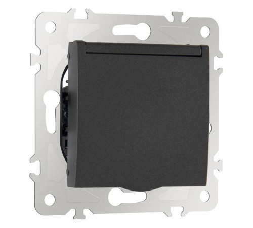 Розетка влагозащищенная с заземлением и со шторкой с крышкой Arte Milano am-203 203.41-1.black