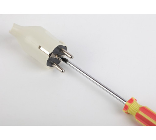 Вилка прямая с заземлением Эра V3