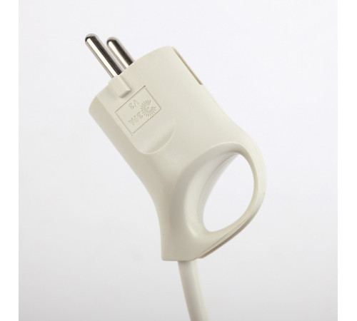 Вилка прямая с заземлением Эра V3