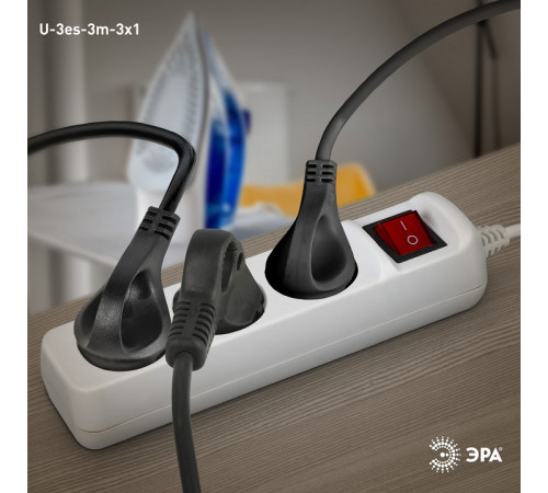 Удлинитель с выключателем Эра U-3es-3m-3x1
