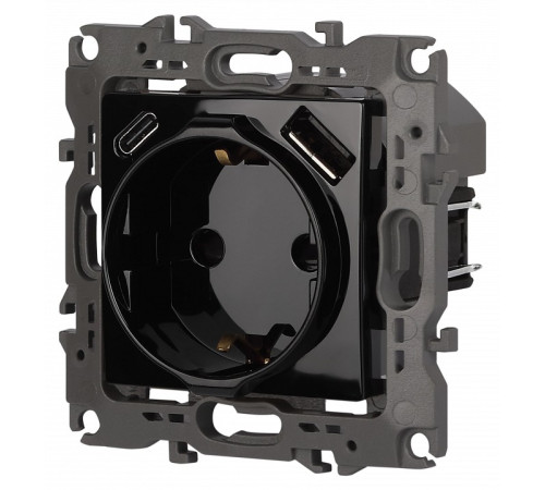 Розетка с заземлением и со шторкой и 2хUSB, без рамки Эра Эра 12 12-4108-06