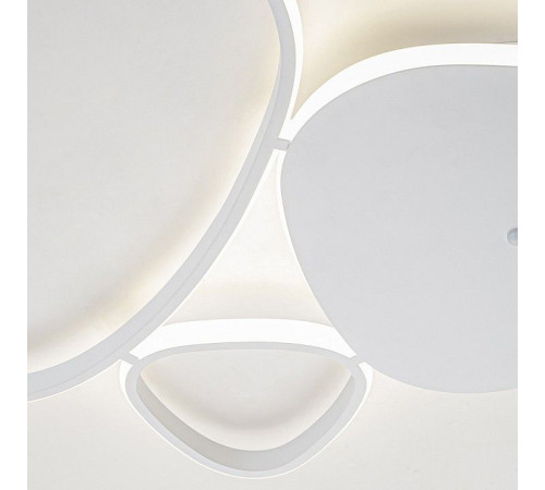 Потолочная люстра Escada INDEX 10289/3LED