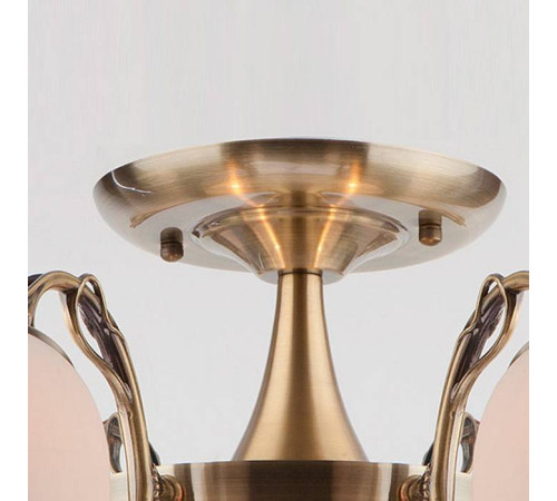 Потолочная люстра Eurosvet Ariele 22010/6+2 античная бронза