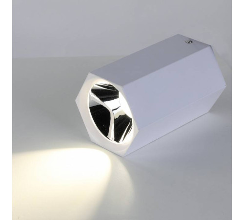 Накладной светильник Favourite Hexahedron 2397-1U