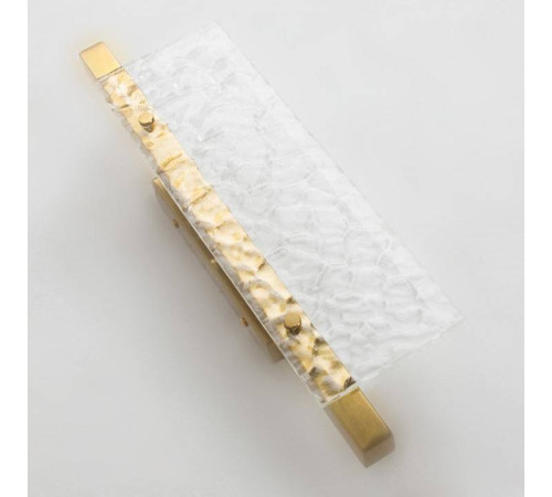 Накладной светильник Favourite Gelido 4518-1W