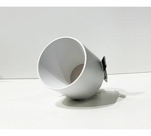 Встраиваемый светильник Italline DL 3025 DL 3025 white