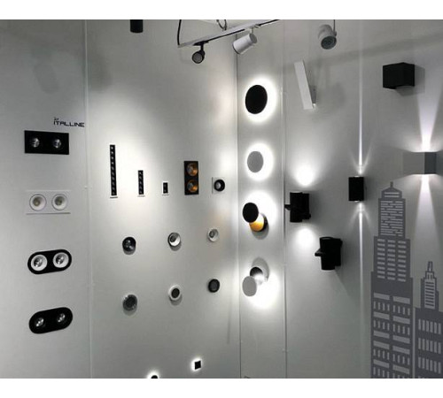 Накладной светильник Italline IT01-A150/2 IT01-A150/2 white