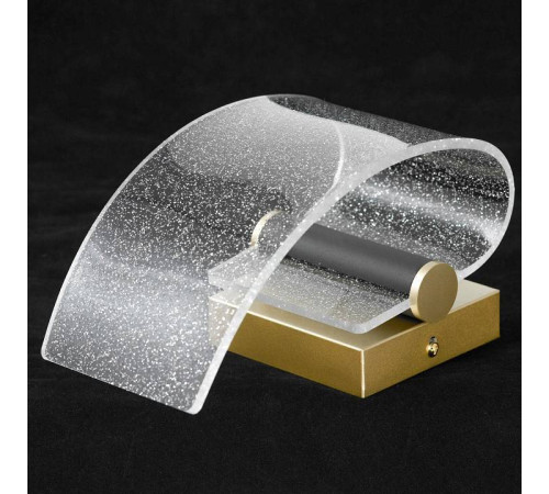 Накладной светильник Lussole Calvert LSP-7371