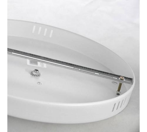 Потолочная люстра Lussole LSP-8419