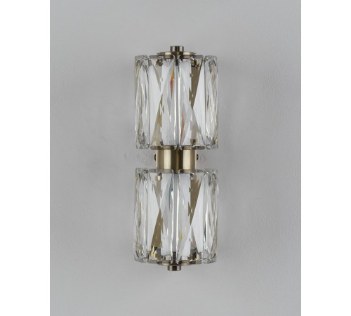 Бра Moderli Prismique V11711-WL