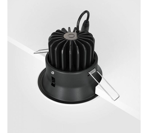 Встраиваемый светильник Maytoni Yin DL031-2-L12W