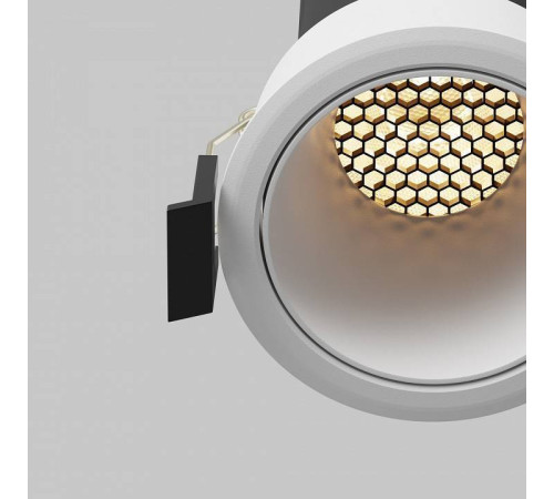 Встраиваемый светильник Maytoni Dip DL116-10W-2.7K-W