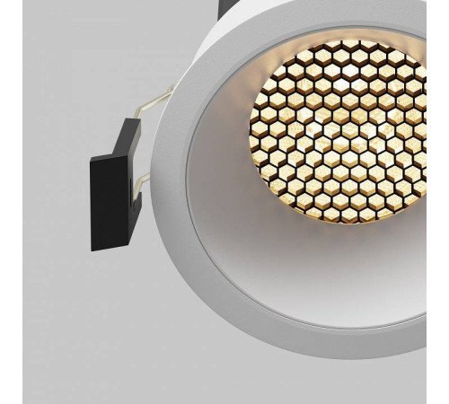 Встраиваемый светильник Maytoni Dip DL117-15W-2.7K-W