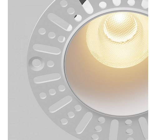 Встраиваемый светильник Maytoni Dip DL122-15W-2.7K-TRS-W