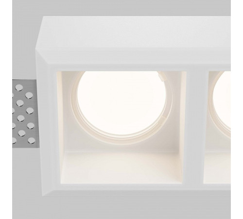 Встраиваемый светильник Maytoni Technical Gyps Modern DL131-GU10-02-W