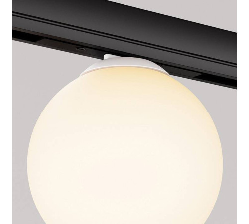 Накладной светильник Maytoni Luna TR185-1-3W2.7K-B