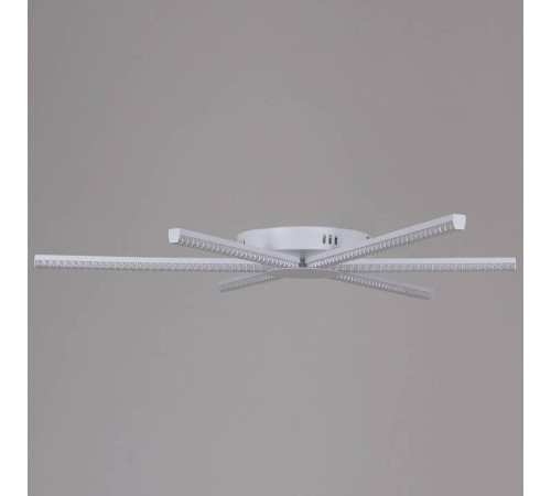 Потолочная люстра 06537-0.3-3+3 WH