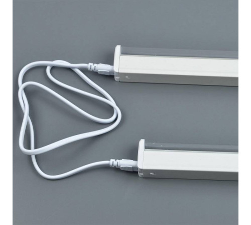 Соединитель ленты с разъемом 'ПАПА' Uniel UCX-PP2/L10 UL-00009800