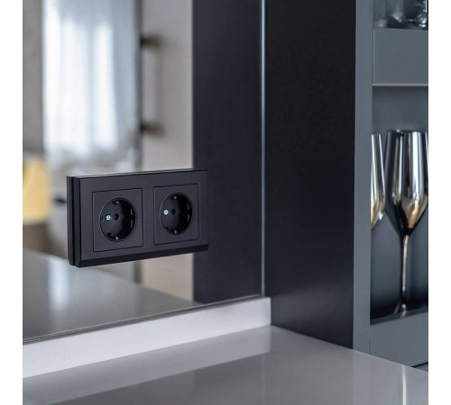 Рамка на 2 поста Werkel черный W0021808