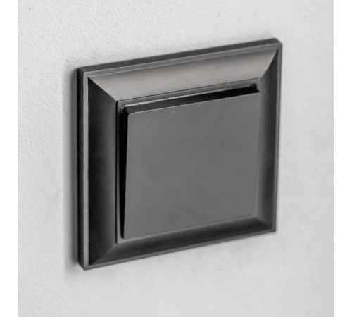 Выключатель проходной одноклавишный без рамки Werkel черный матовый W1112008