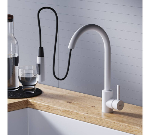 Смеситель для кухни Dorff Logic с вытяжным изливом белый D3007533