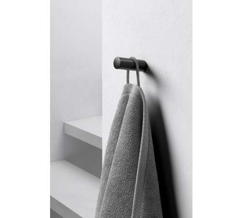 Крючок для полотенца KEUCO COLLECTION REVA 46 мм черный матовый 12814 370000